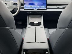 Lexus eπ007 2025 extended range 230Air cruise version - фото 11