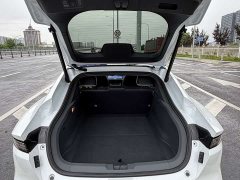 Lexus eπ007 2025 extended range 230Air cruise version - фото 13