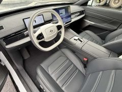 Lexus eπ007 2025 extended range 230Air cruise version - фото 8