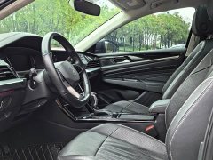 Volkswagen Passat 2023 330TSI Luxury Edition - фото 10