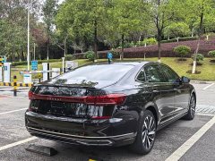 Volkswagen Passat 2023 330TSI Luxury Edition - фото 4
