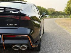 Changan UNI-V 1.5T sports version - фото 8