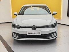Volkswagen Golf 200TSI DSG Pro - фото 2
