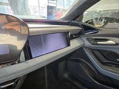 Audi A6L e-tron debuts Qiankun smart driving version - фото 13