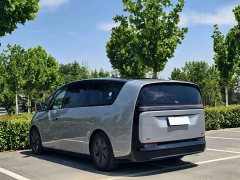 Li Auto Ideal MEGA 2025 Home Family Special Edition - фото 4