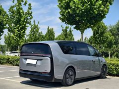 Li Auto Ideal MEGA 2025 Home Family Special Edition - фото 6