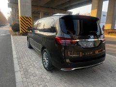 Buick GL8 Land Business Class 652T Luxury - фото 2