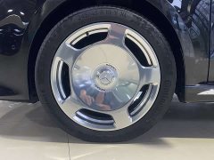 Mercedes-Benz V-Class 2022 V 260 L Long Wheelbase Luxury Edition - фото 3