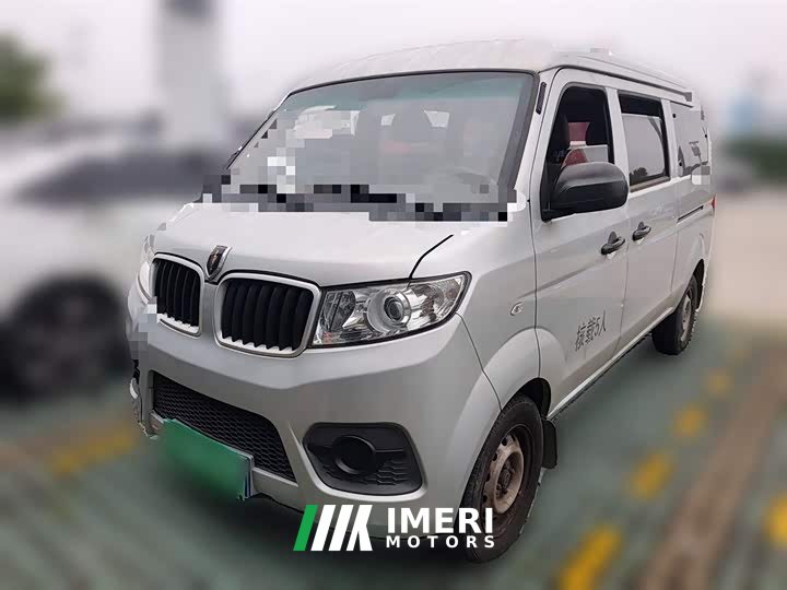 BMW Hiace X30 2023 1.5L super luxury bus 5/6/7 seats non-air conditioning version SWC15M - автомобиль из Китая