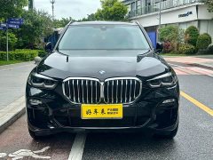 BMW X5 (Imported) xDrive30i M Sports Package - фото 2