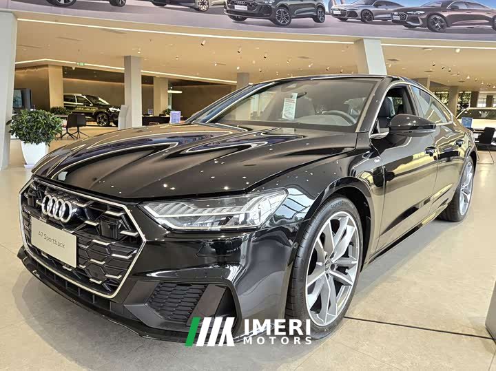 Audi A7 45 TFSI Premium Selection - автомобиль из Китая