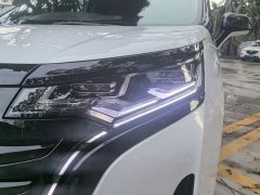 Denza D9 2022 DM-i 970 four-wheel drive premium - фото 3