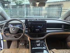 Denza D9 2022 DM-i 970 four-wheel drive premium - фото 5