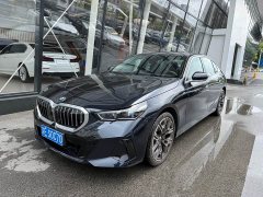 BMW 5 Series 2024 530Li M Sport Luxury Package - фото 1