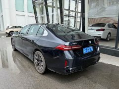 BMW 5 Series 2024 530Li M Sport Luxury Package - фото 4