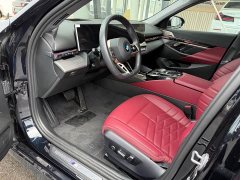 BMW 5 Series 2024 530Li M Sport Luxury Package - фото 8