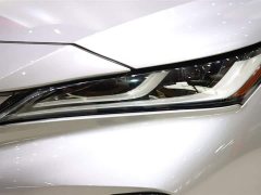 Lexus Vesa 2022 2.0L CVT two-wheel drive premium version - фото 7