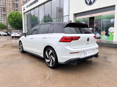 Volkswagen Golf GTI 2023 380TSI DSG GTI - фото 9