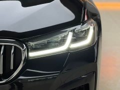 BMW 5 Series 530Li Leading M Sports Package - фото 17