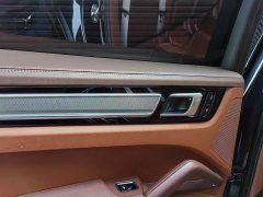Porsche Cayenne 3.0T Platinum Edition - фото 11