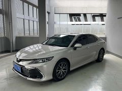 Toyota Camry 2.5G Deluxe Edition - фото 1
