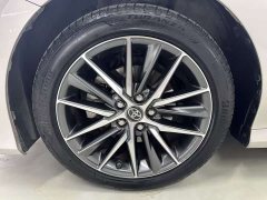 Toyota Camry 2.5G Deluxe Edition - фото 14