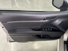 Toyota Camry 2.5G Deluxe Edition - фото 15