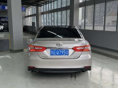 Toyota Camry 2.5G Deluxe Edition - фото 6