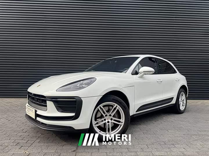 Porsche Macan 2.0T - автомобиль из Китая
