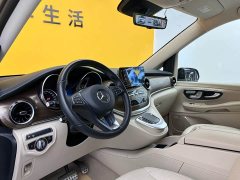 Mercedes-Benz V-Class 2021 V 260 L Long Wheelbase Luxury Edition - фото 4