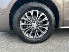 Buick GL8 Land Business Class Comfort Type - фото 12