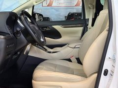 Toyota Wilfa Crown Dual Engine 2.5L HV Premium Edition - фото 11