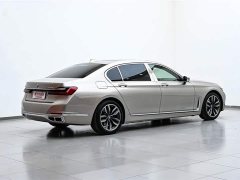 BMW 7 Series 730Li Luxury Package - фото 7