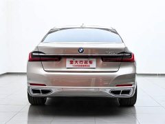BMW 7 Series 730Li Luxury Package - фото 8