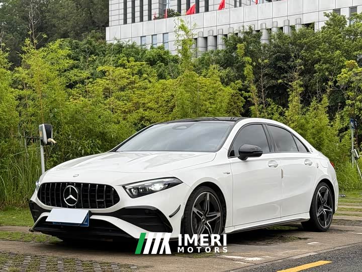 Mercedes-Benz A-Class AMG facelift AMG A 35 L 4MATIC - автомобиль из Китая