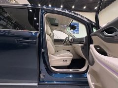 VOYAH Dream PHEV 4WD Flagship Qiankun Edition - фото 11