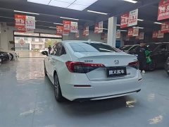 Honda Civic 2023 240TURBO CVT Dynamic Special Edition - фото 6