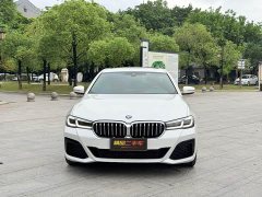 BMW 5 Series 530Li Leading M Sports Package - фото 2