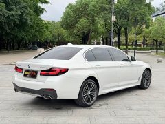 BMW 5 Series 530Li Leading M Sports Package - фото 4
