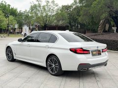 BMW 5 Series 530Li Leading M Sports Package - фото 6