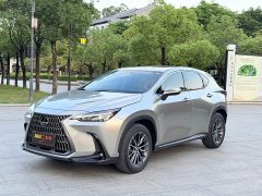 Lexus NX 260 front-wheel drive special edition - фото 1