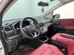 Honda Odyssey 2022 2.0L e:HEV Rui Enjoy Edition - фото 13