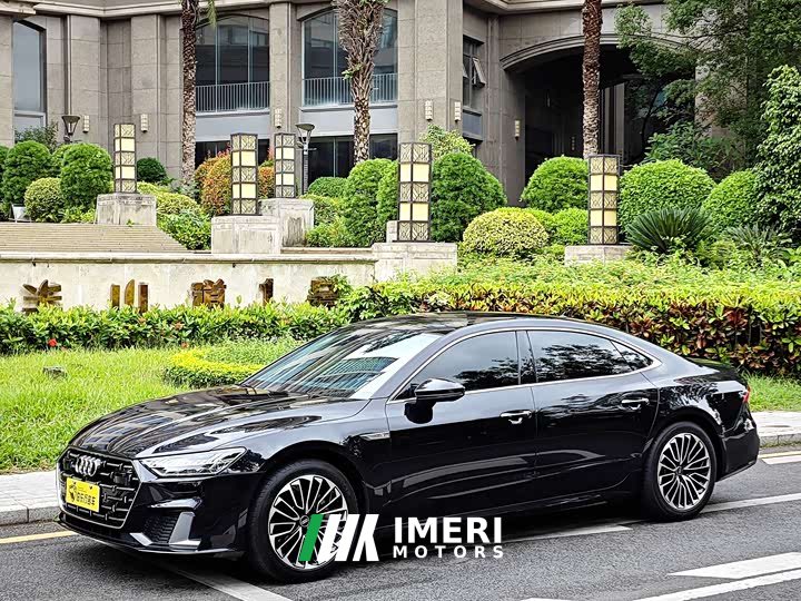 Audi A7L 2024 45 TFSI luxury - автомобиль из Китая
