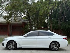 BMW 5 Series 530Li Leading M Sports Package - фото 13