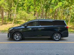 Buick GL8 ES Lu Zun Exclusive - фото 3
