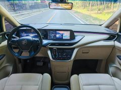 Buick GL8 ES Lu Zun Exclusive - фото 8