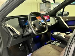 BMW iX 2023 facelift xDrive40 - фото 12