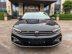 Volkswagen Magotan 2023 2 Million Edition 330TSI DSG Luxury - фото 1