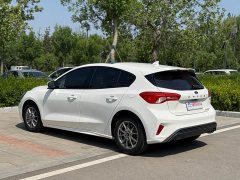 Ford Focus Hatchback EcoBoost 180 Automatic NeochaEDGE - фото 20
