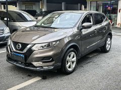 Nissan Qashqai 2.0L CVT XV Premium Edition - фото 1